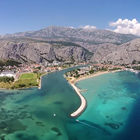 With Parking Space - 21053 아파트